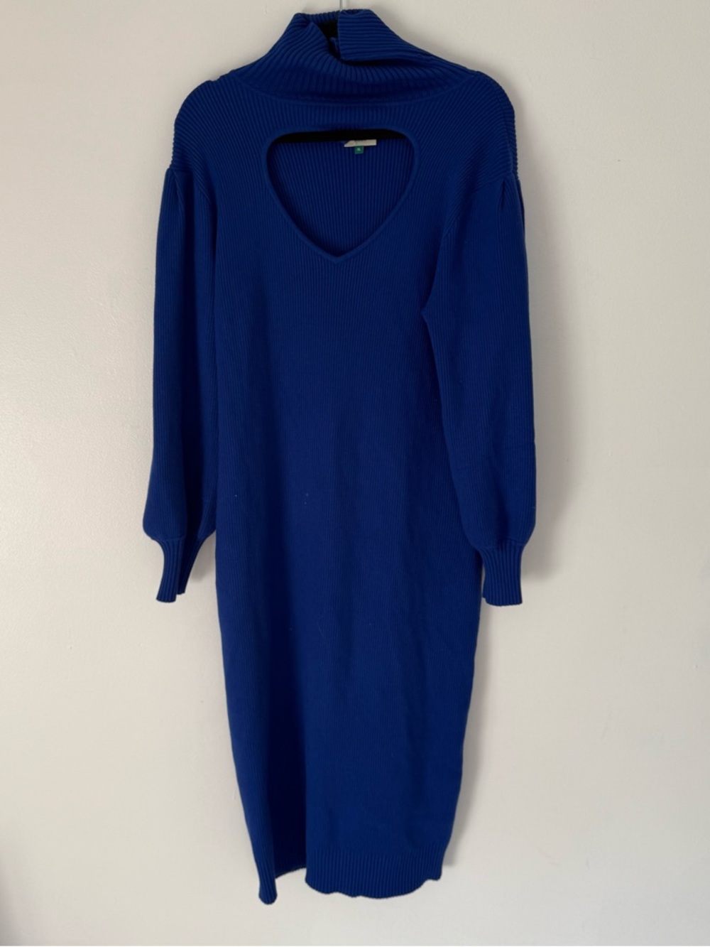 Farm Rio Dress Heart Neckline Midi Knit Sweater Dress in Royal Blue - Picture 4 of 7